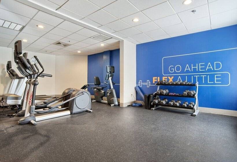 هتل Holiday Inn Express & Suites   Mobile   I 65, An Ihg