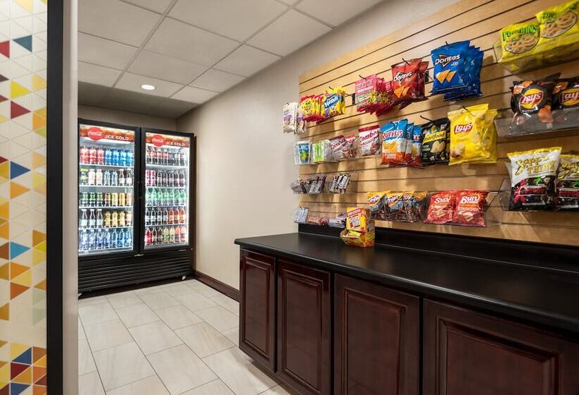 هتل Holiday Inn Express & Suites Mobile West I 10, An Ihg