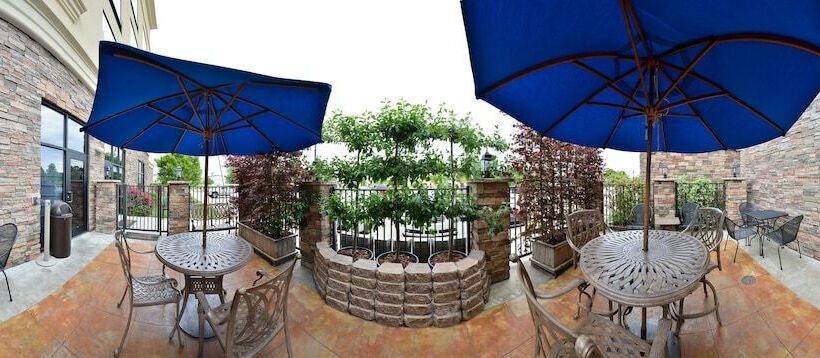 هتل Holiday Inn Montgomery South Airport, An Ihg