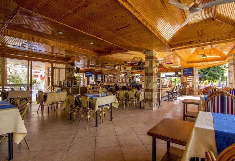 هتل Magic Tulip Beach