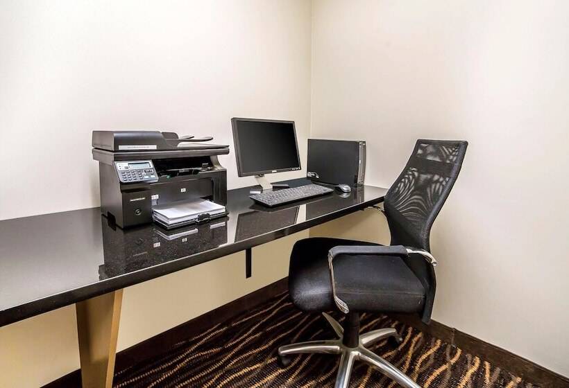 בית מלון כפרי Sleep Inn & Suites