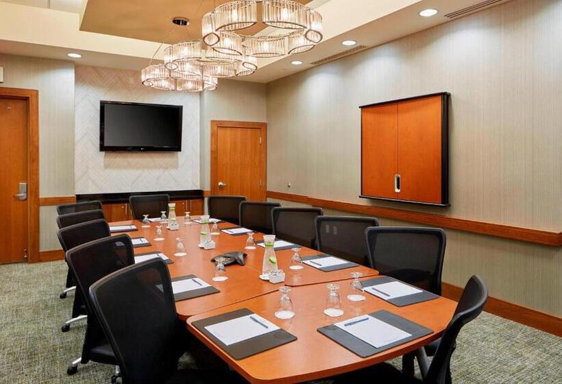 هتل Springhill Suites By Marriott Las Vegas Convention Center