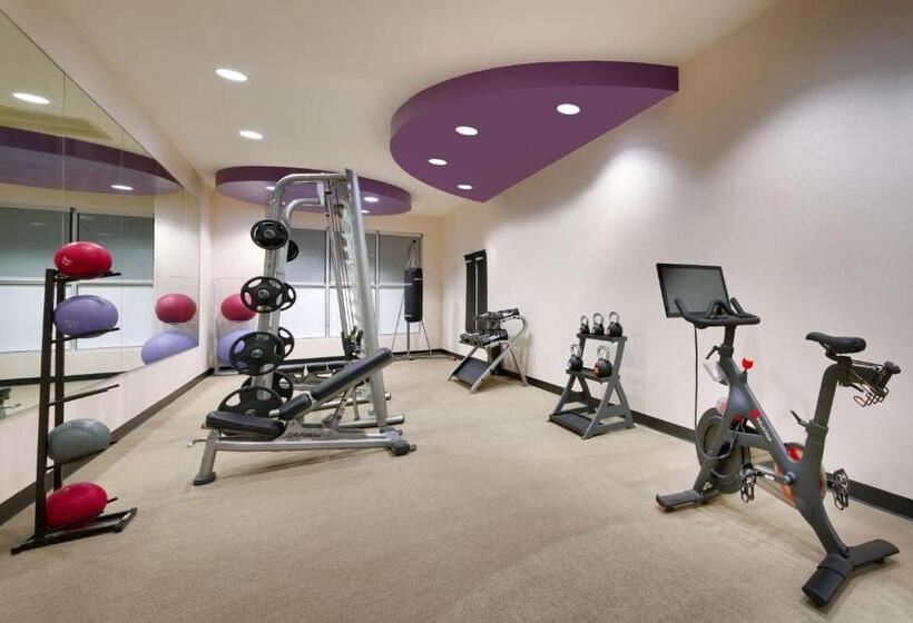 هتل Springhill Suites By Marriott Las Vegas Convention Center
