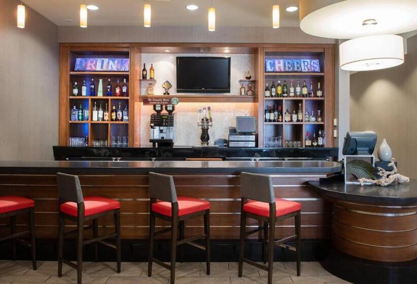 هتل Springhill Suites By Marriott Las Vegas Convention Center