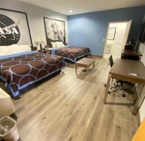 هتل Super 8 By Wyndham Houston Hobby Airport South