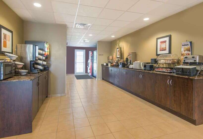 Microtel Inn And Suites Montgomery