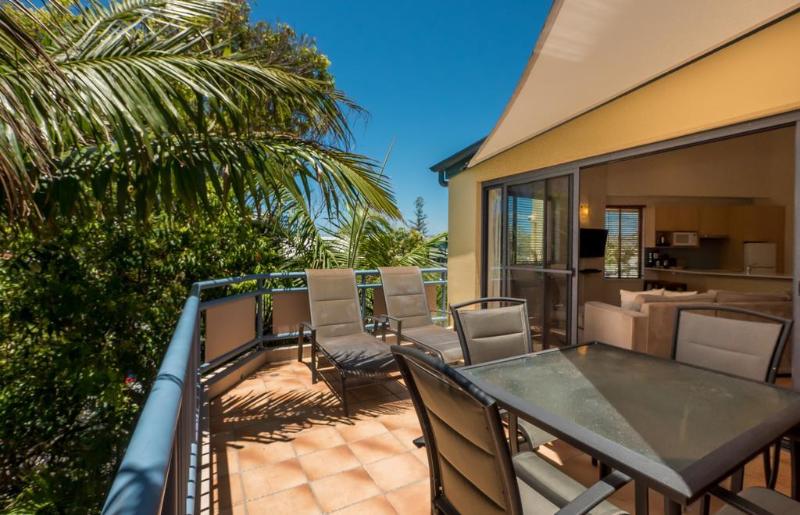 هتل Byron Quarter Apartments