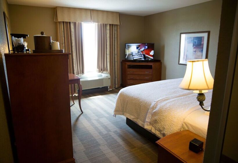 فندق Hampton Inn & Suites Grenada