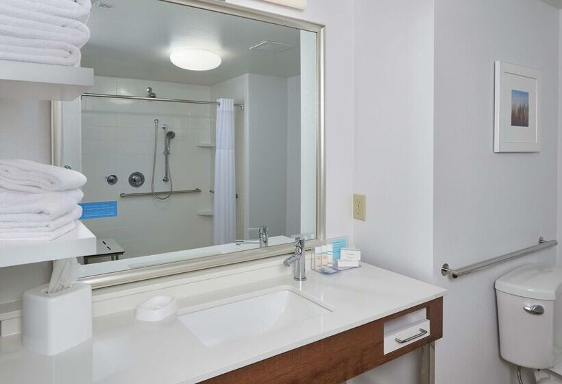 호텔 Hampton Inn & Suites Rogers