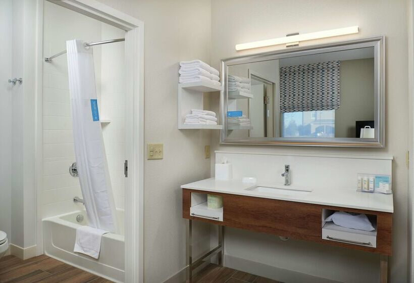 호텔 Hampton Inn & Suites Rogers