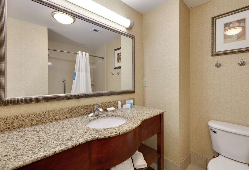 בית מלון כפרי Hampton Inn & Suites Southern Pines Pinehurst
