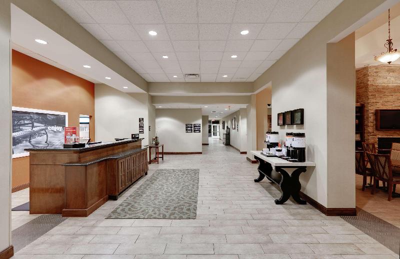 בית מלון כפרי Hampton Inn & Suites Southern Pines Pinehurst