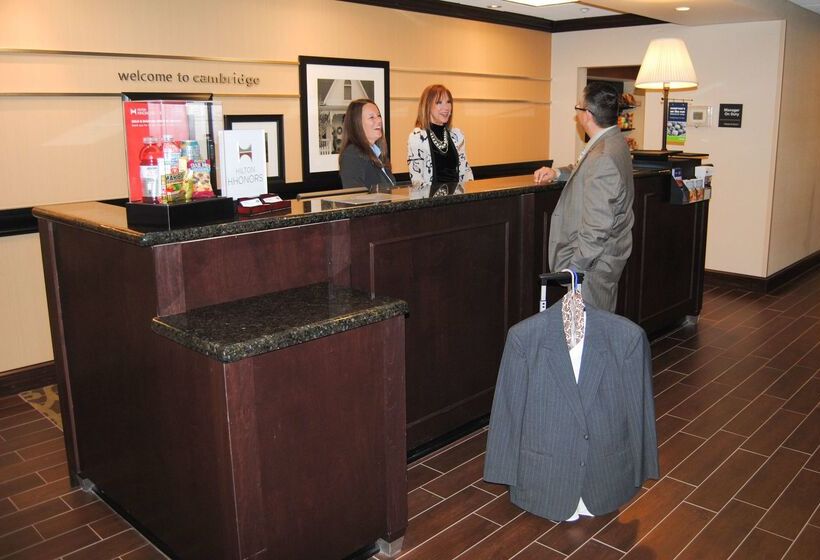 호텔 Hampton Inn Cambridge
