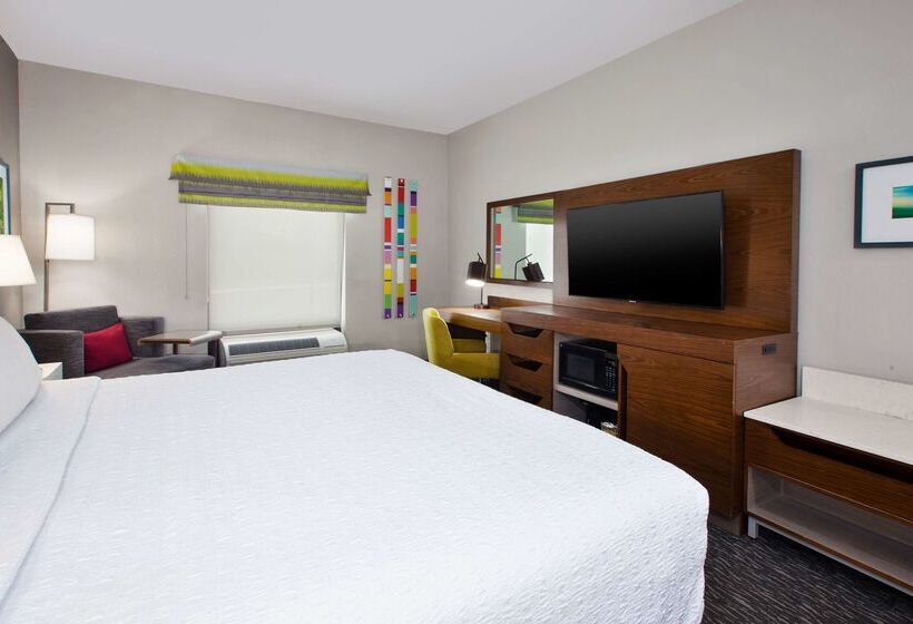 ホテル Hampton Inn Clarion