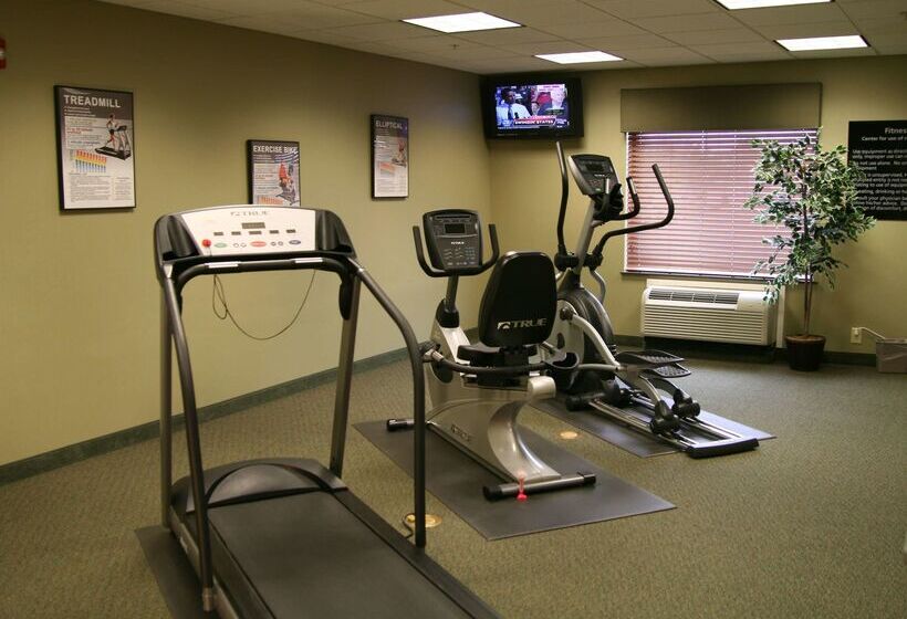 فندق Hampton Inn Clinton