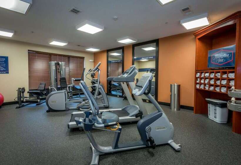 فندق Hampton Inn Enterprise