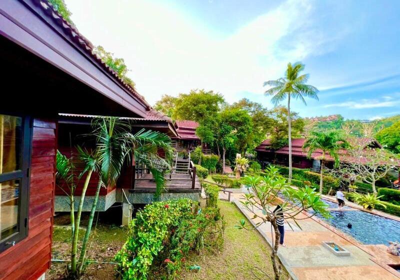 هتل Baan Laanta Resort And Spa