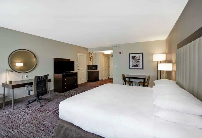 هتل Doubletree By Hilton Chicago Midway Airport