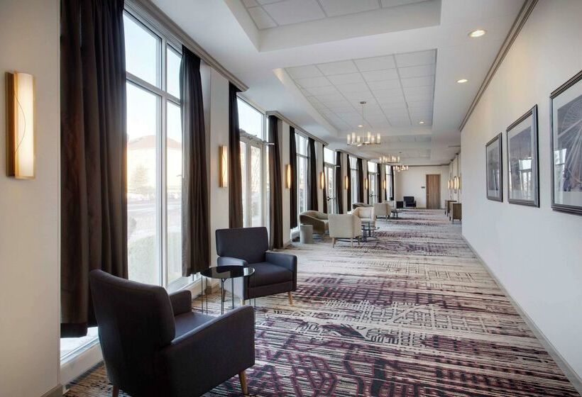 هتل Doubletree By Hilton Chicago Midway Airport