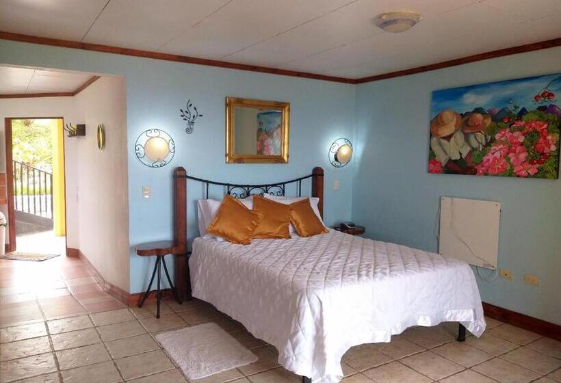 ホテル Guayabo Lodge