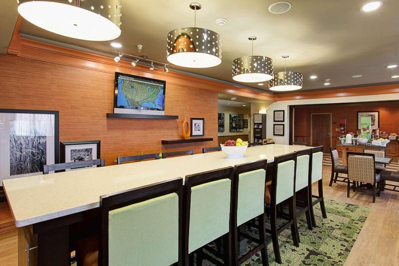 فندق Hampton Inn & Suites Fremont