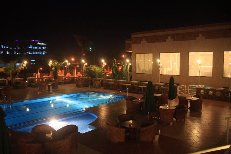 هتل Holiday Inn Accra Airport By Ihg