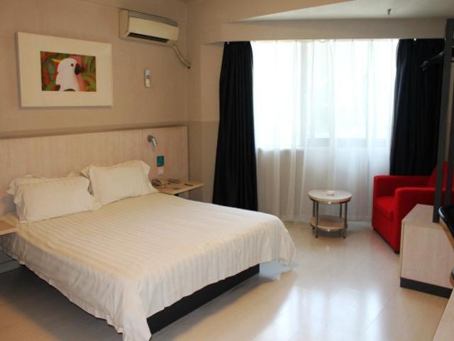 Отель Jinjiang Inn Zijinshan Huayuan Road