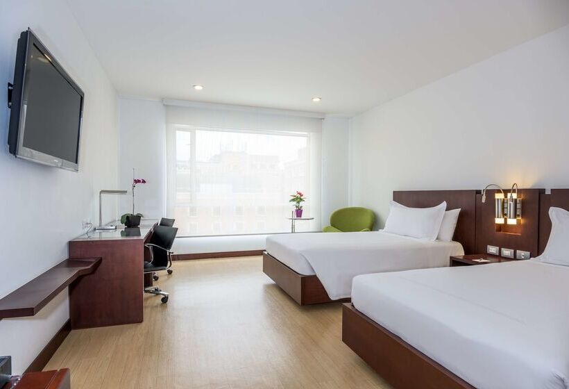 בית מלון כפרי NH Bogota Urban 93 Royal