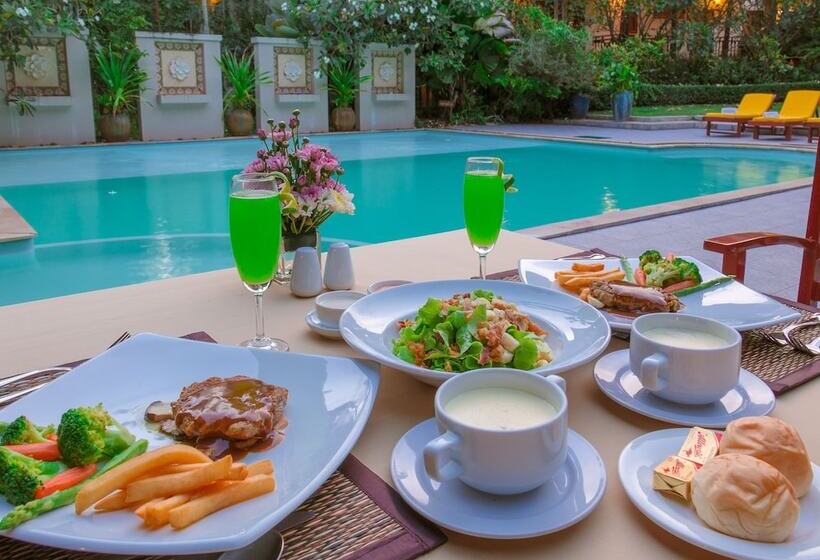 هتل Phuwanalee Resort