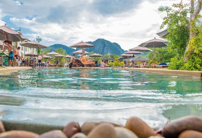 هتل Pp Charlie Beach Resort  Sha Plus