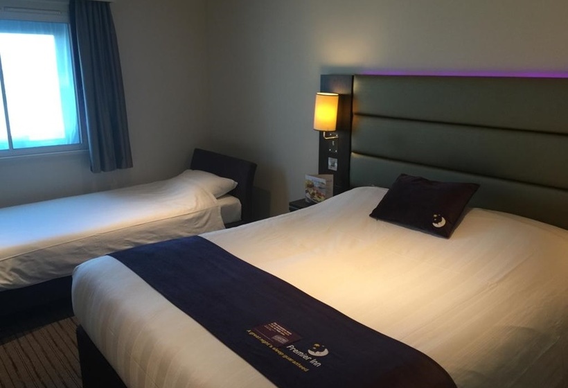 Fotos del hotel Premier Inn Wimbledon South:  14