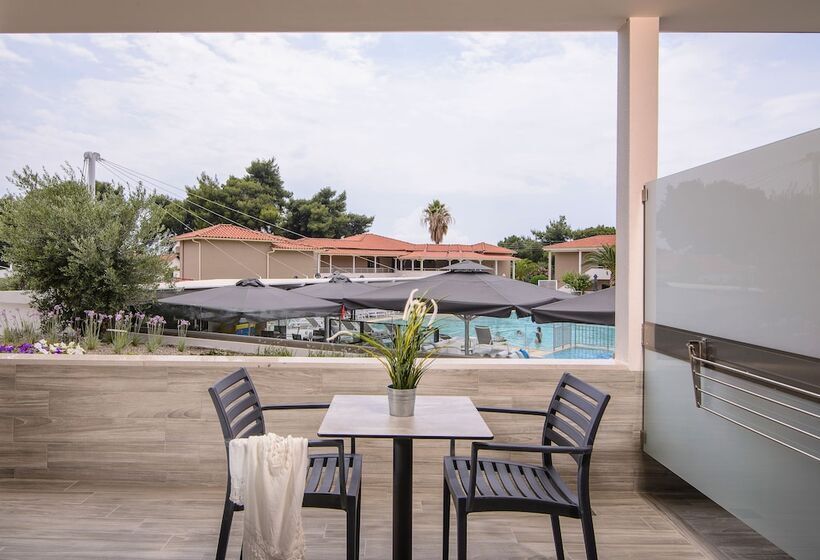Lagomandra Hotel And Spa
