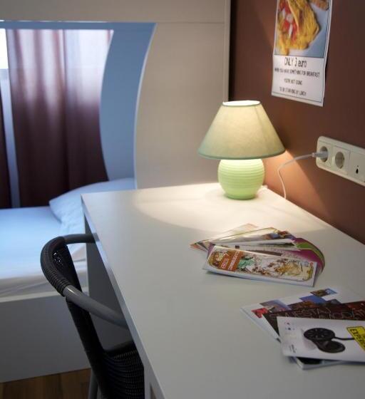 Funk Lounge Hostel