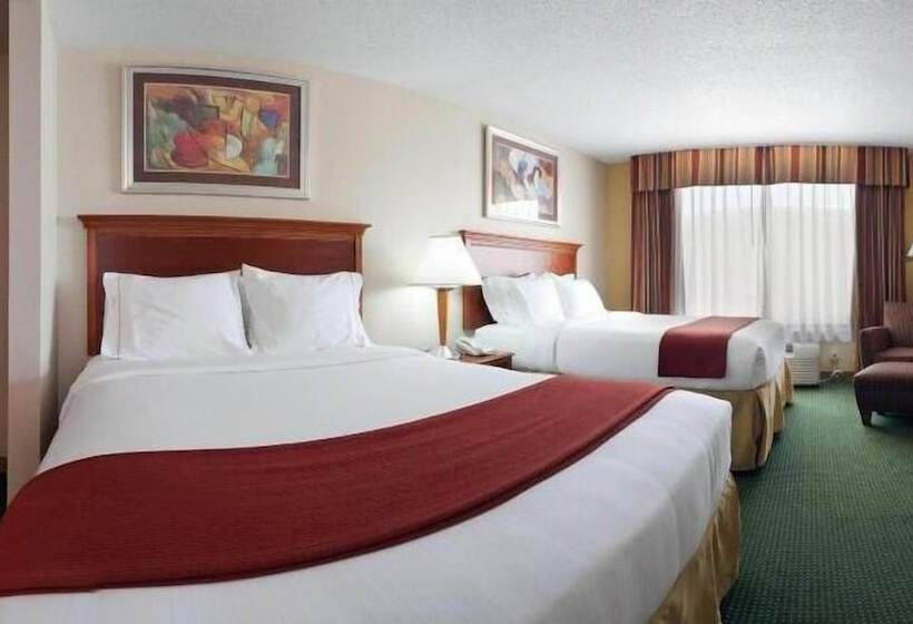 Holiday Inn Express Hotel And Suites Valparaiso, An Ihg