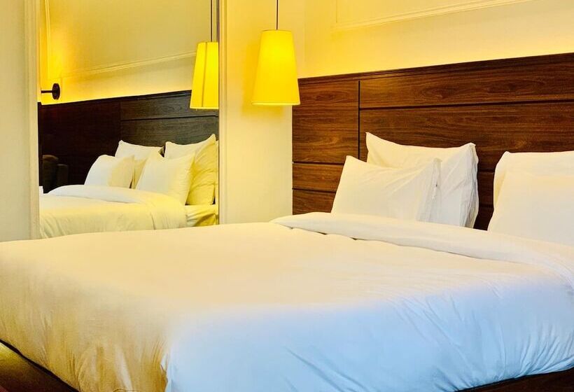 فندق Aravali Resorts