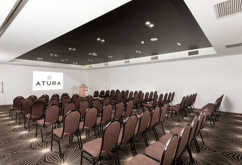 فندق Atura Dandenong