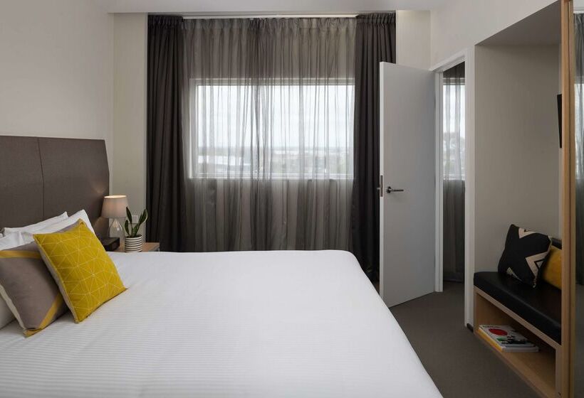 فندق Atura Dandenong