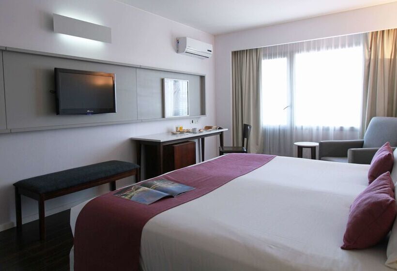 هتل Dazzler By Wyndham Buenos Aires Recoleta