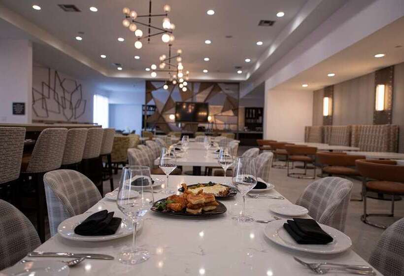 בית מלון כפרי Doubletree By Hilton Sulphur Lake Charles