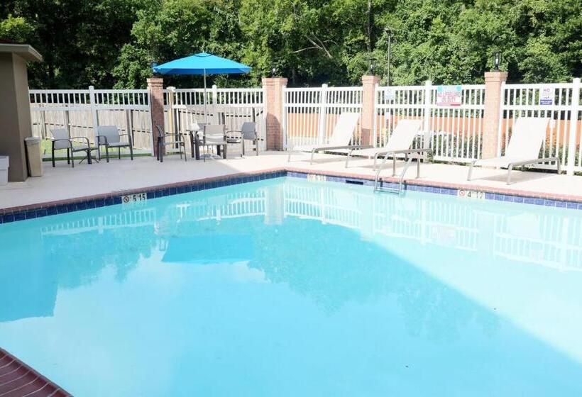 בית מלון כפרי Holiday Inn Express Baton Rouge North, An Ihg