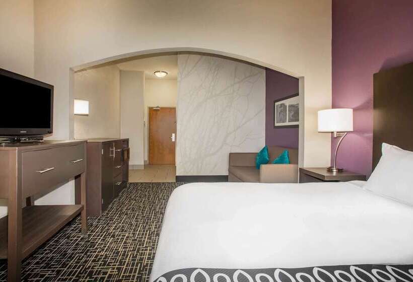 酒店 La Quinta Inn & Suits By Wyndham Pontoon Beach Il