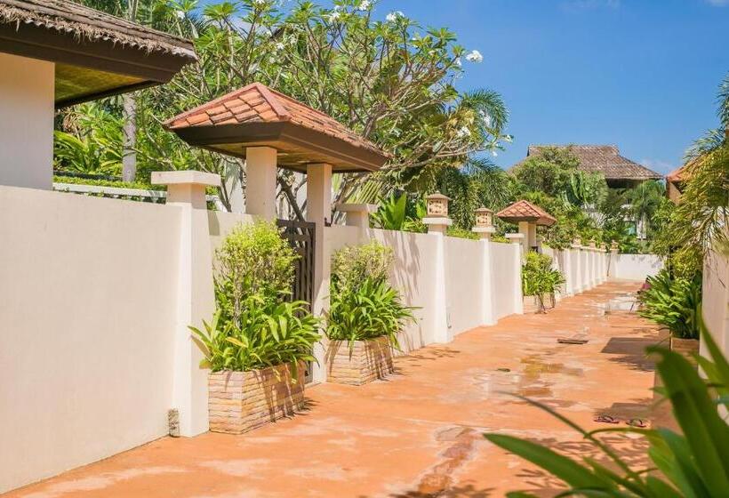 هتل Pa Prai Villa At The Plantation
