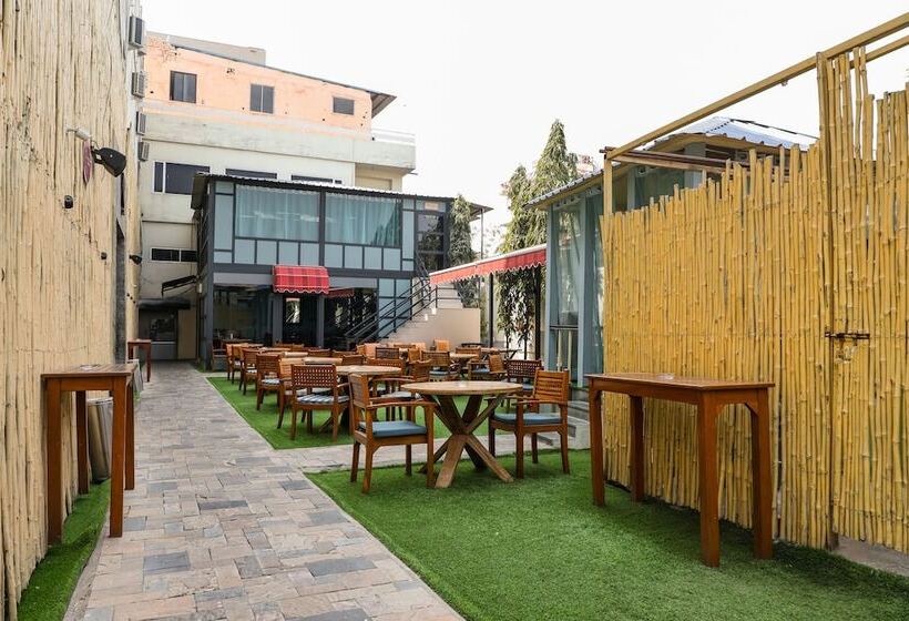 فندق Shikha Jaipur City Centre