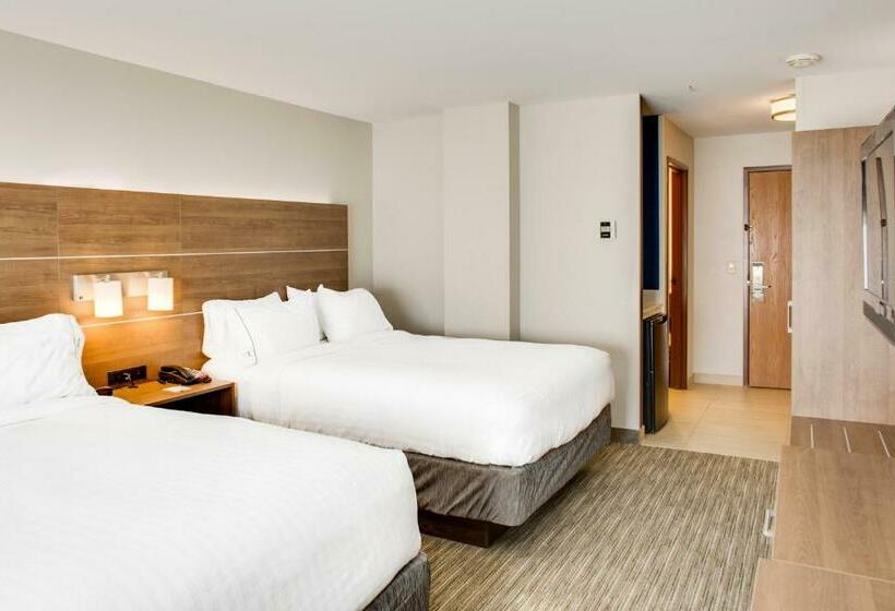 Holiday Inn Express Hotel & Suites Chickasha, An Ihg