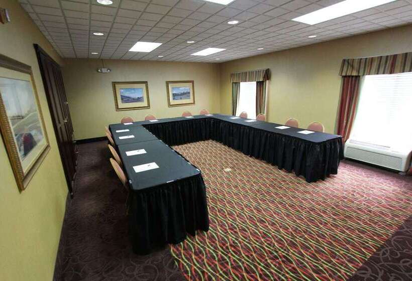 호텔 Baymont Inn & Suites By Wyndham Findlay