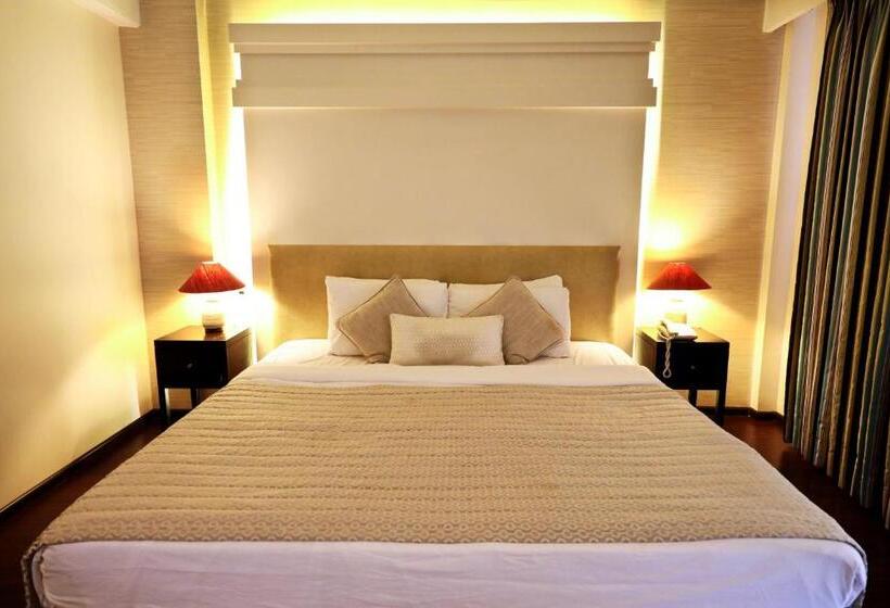 Отель Blue Ocean The Fern Resort & Spa Ganpatipule