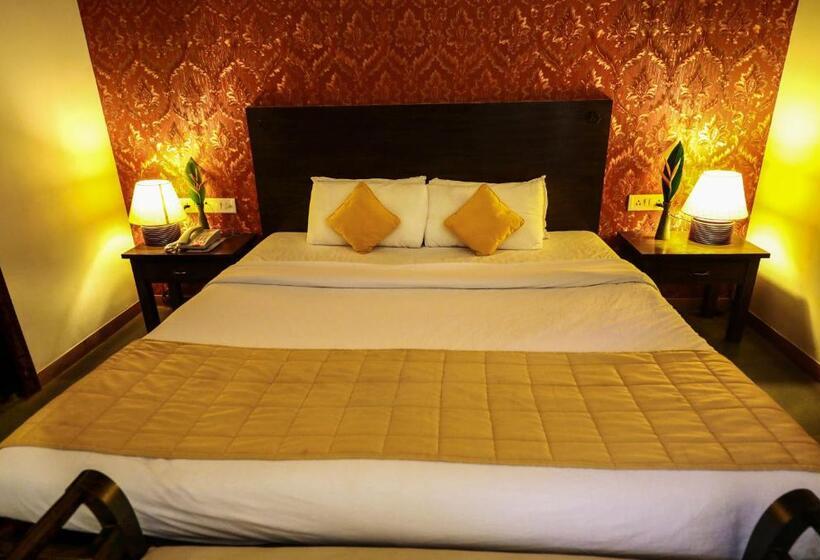 Отель Blue Ocean The Fern Resort & Spa Ganpatipule