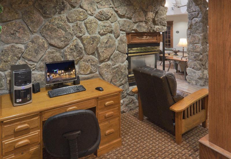 هتل Comfort Inn & Suites Mt. Rushmore