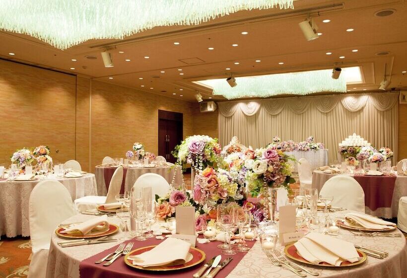 فندق Crown Palais Chiryu
