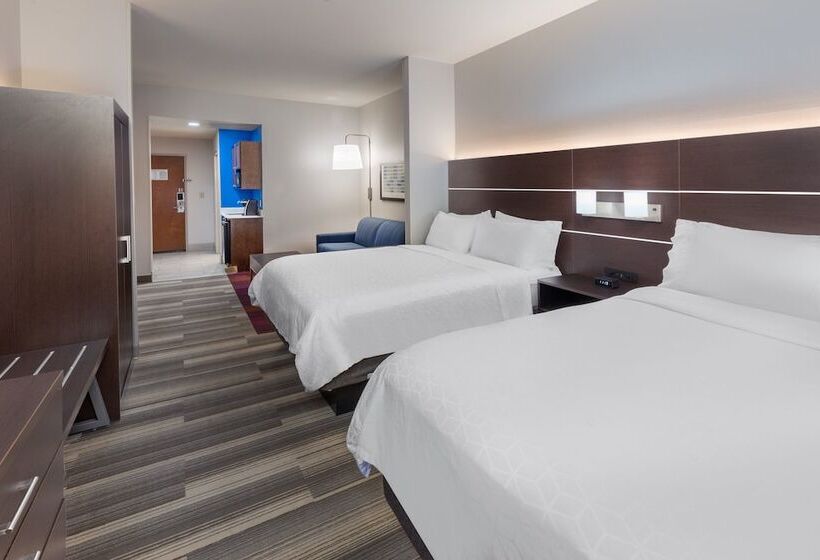 فندق Holiday Inn Express Picayune Stennis Space Center By Ihg